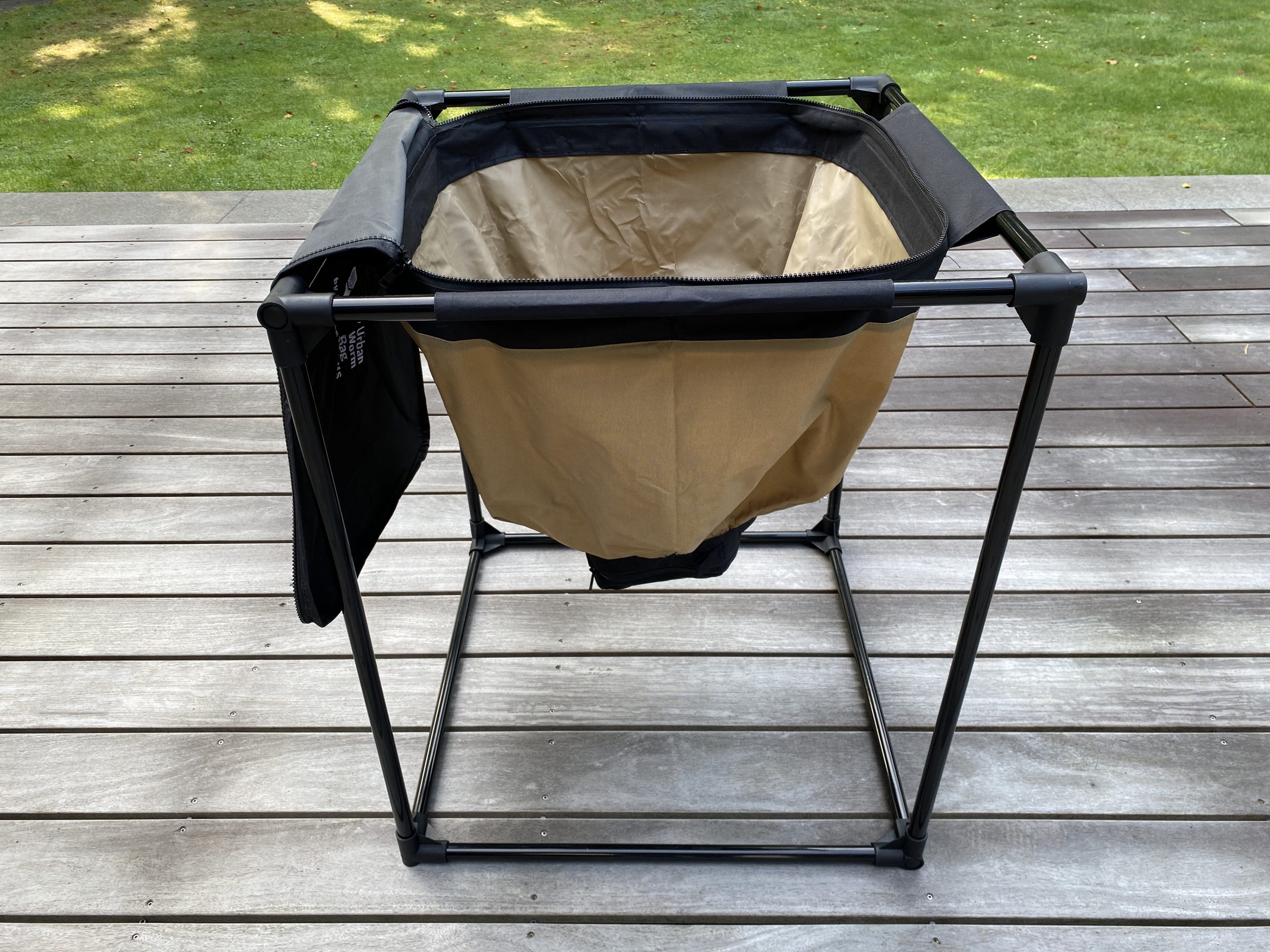Paket Urban Worm Bag Wurmkomposter mit 1 kg