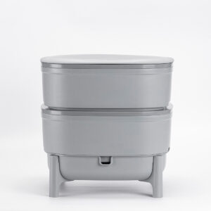 Wurmbox grau aus Recycling Kunststoff mit zwei Ebenen